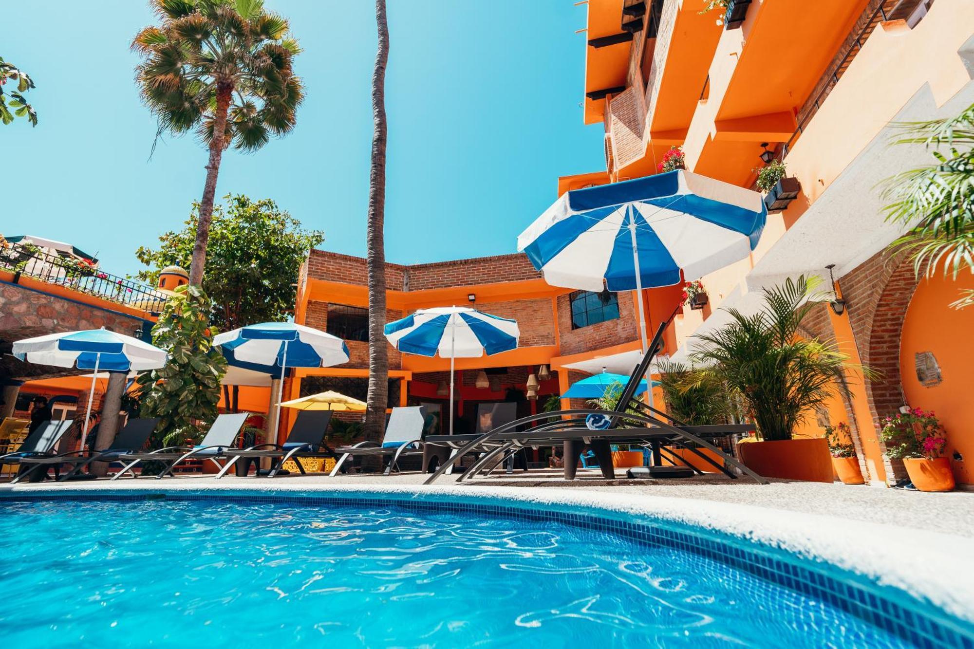 Boutique Hotel & Suites Hacienda Lord Twigg Пуерто Валярта Екстериор снимка