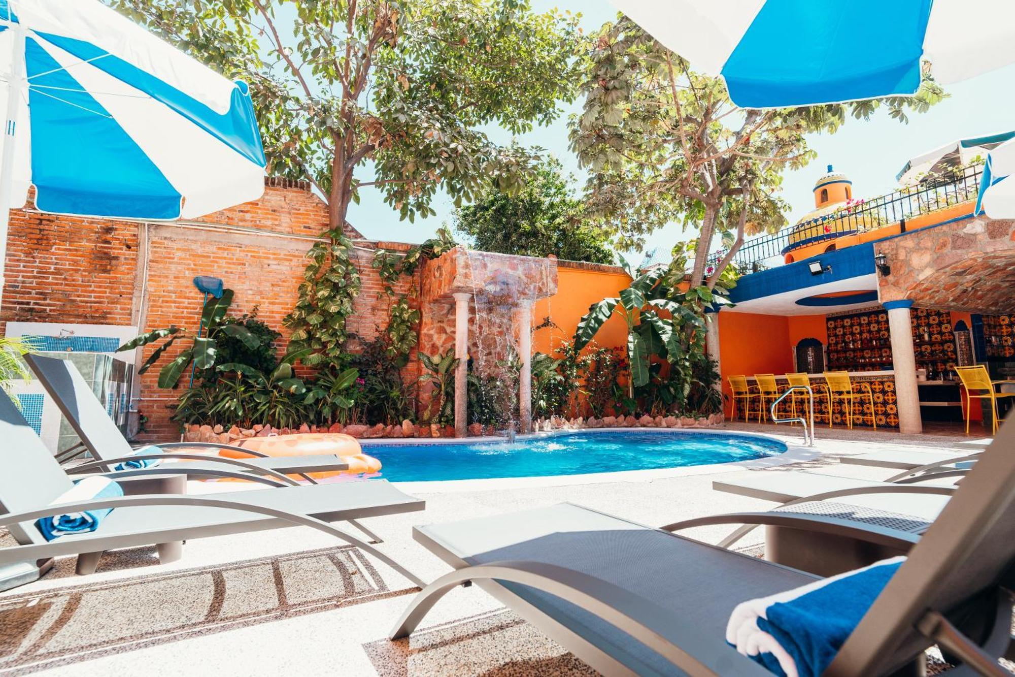 Boutique Hotel & Suites Hacienda Lord Twigg Пуерто Валярта Екстериор снимка
