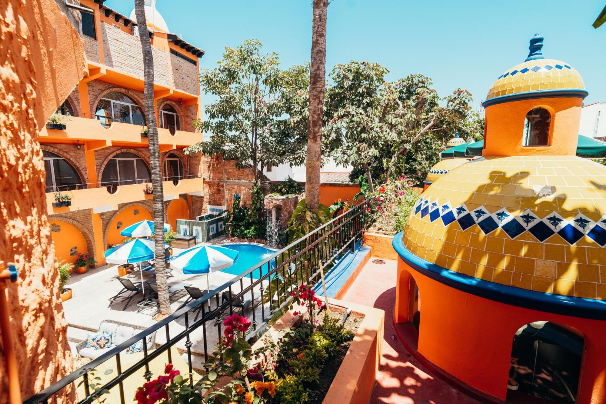 Boutique Hotel & Suites Hacienda Lord Twigg Пуерто Валярта Екстериор снимка
