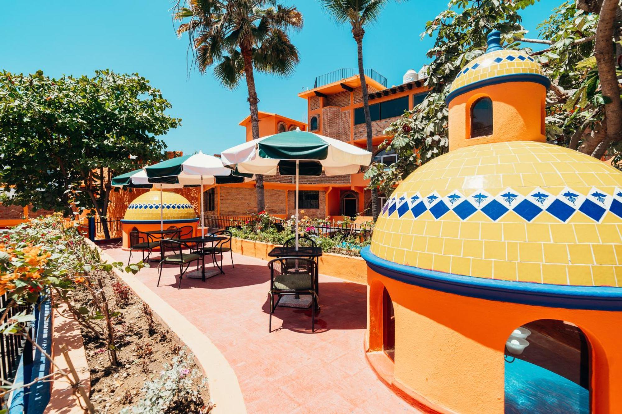 Boutique Hotel & Suites Hacienda Lord Twigg Пуерто Валярта Екстериор снимка