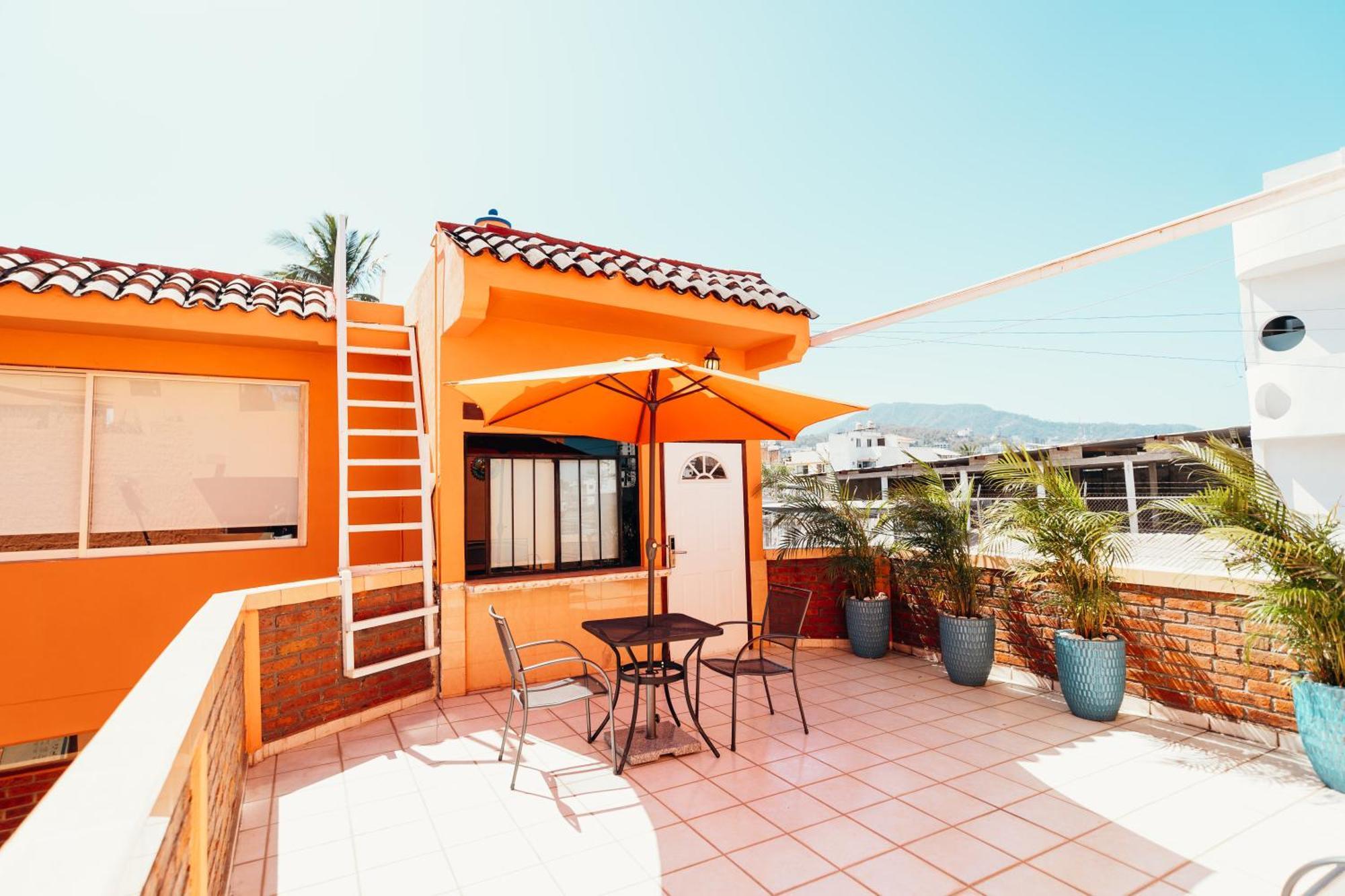 Boutique Hotel & Suites Hacienda Lord Twigg Пуерто Валярта Екстериор снимка