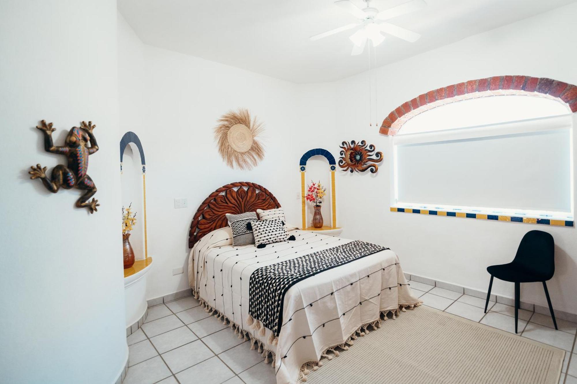 Boutique Hotel & Suites Hacienda Lord Twigg Пуерто Валярта Екстериор снимка