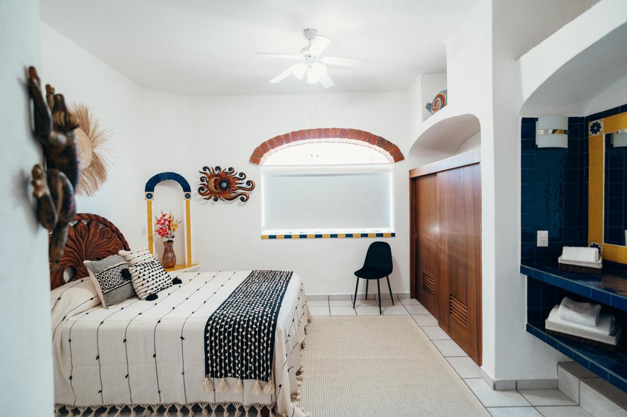 Boutique Hotel & Suites Hacienda Lord Twigg Пуерто Валярта Екстериор снимка