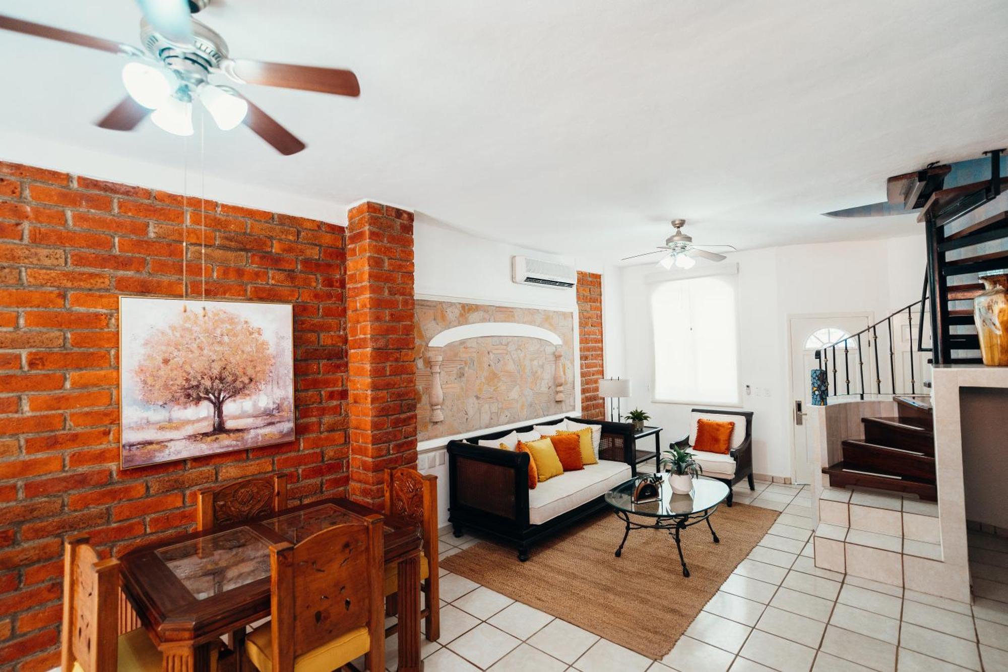 Boutique Hotel & Suites Hacienda Lord Twigg Пуерто Валярта Екстериор снимка