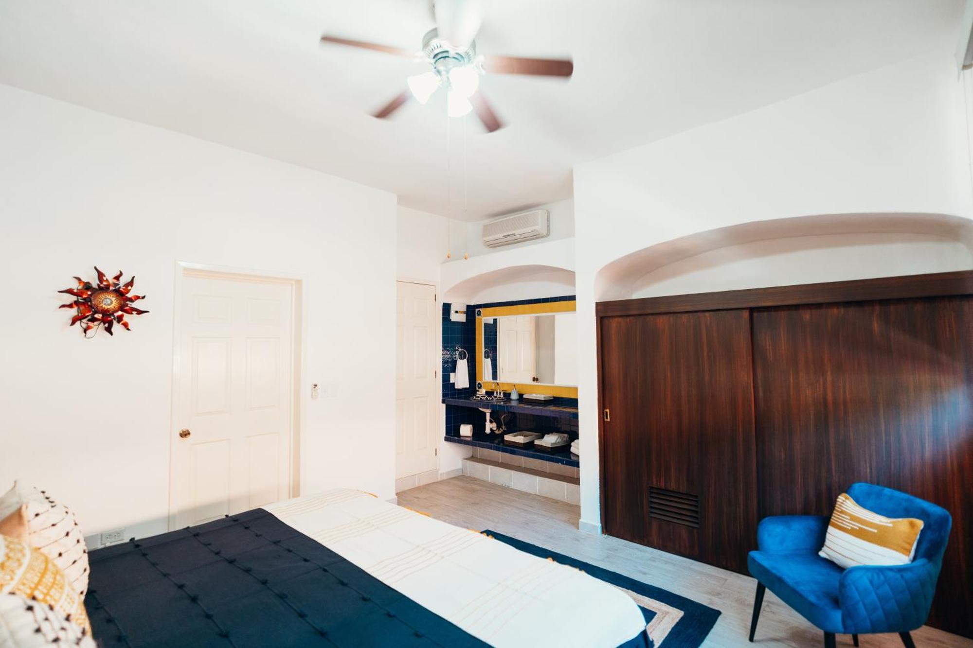 Boutique Hotel & Suites Hacienda Lord Twigg Пуерто Валярта Екстериор снимка