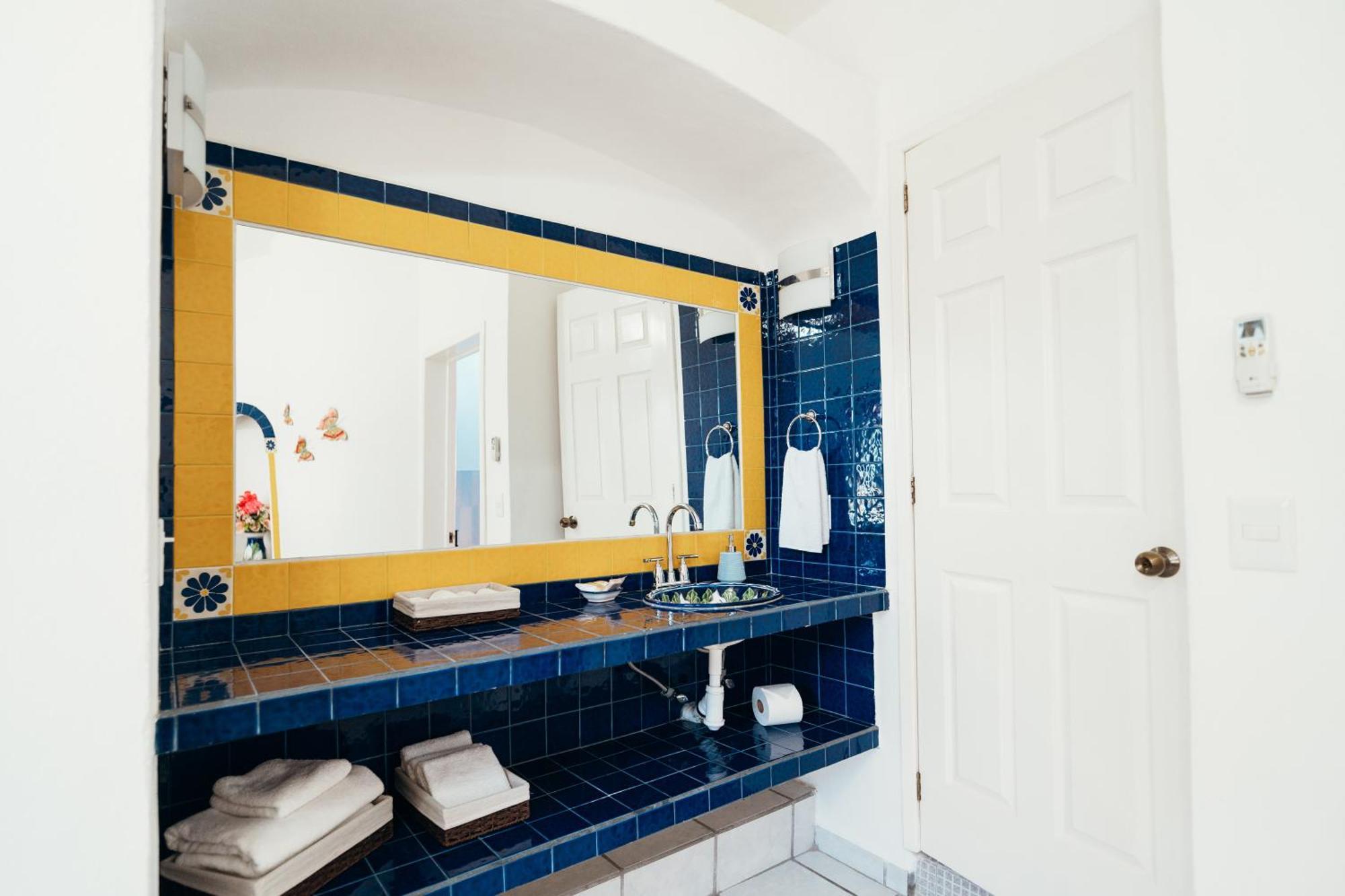 Boutique Hotel & Suites Hacienda Lord Twigg Пуерто Валярта Екстериор снимка